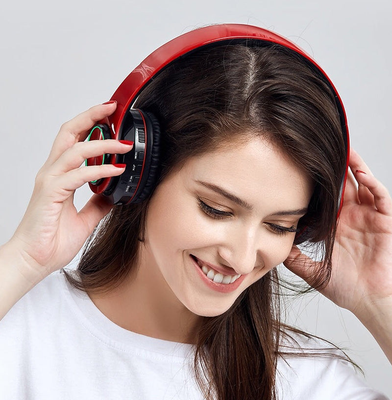 Premium Wireless Bluetooth Headphones with Super Bass, Foldable Design, and Integrated Microphone